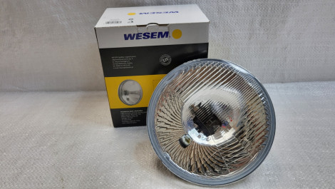 Оптика фары галогеновая с подсветкой для КамАЗ 62-3711200-10 / WESEM