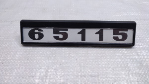 Табличка кабины старого образца (черно-белые) для КамАЗ 65115-8202074