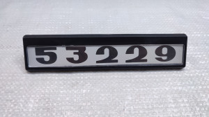 Табличка кабины старого образца (черно-белые) для КамАЗ 53229-8202074