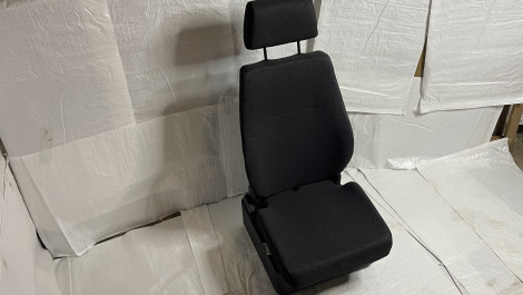 Сидіння пасажирське з ящиком ЄВРО (висока спинка) для КамАЗ С0604-6810200-00 / Імпорт